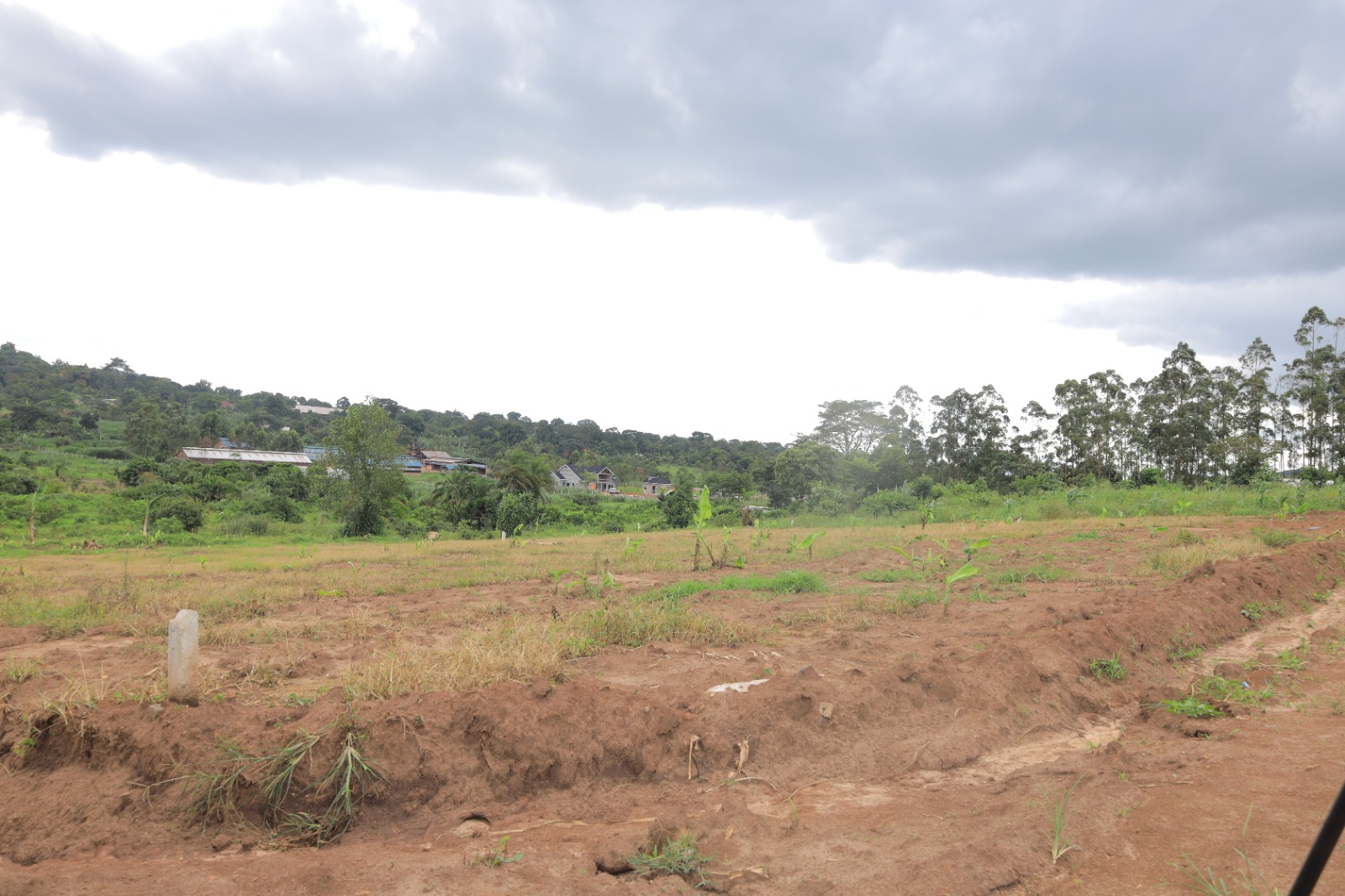 50×100 ft plot — Mwera Namagera (Titled)